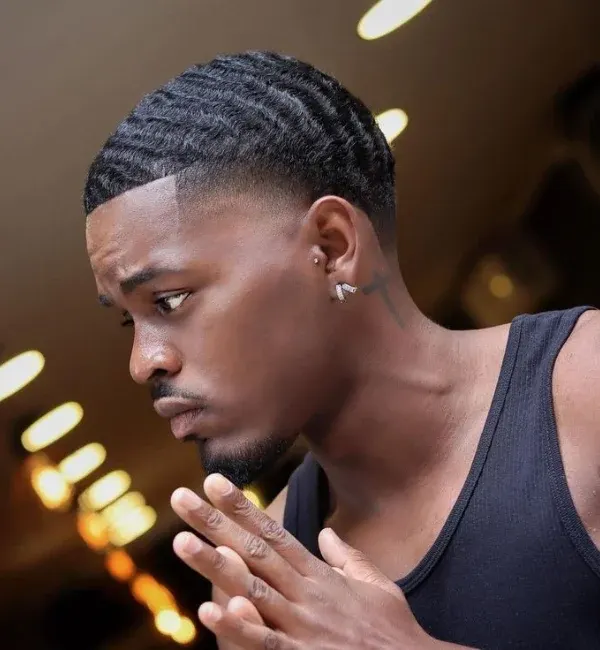 Short Brushed Forward Waves with Low Taper