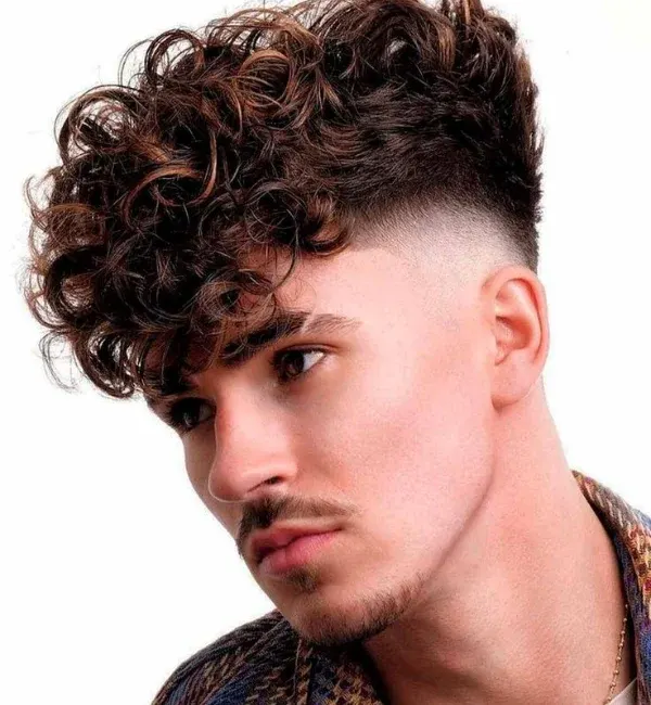 Tousled Short Curly Hair Tousled Short Curly Hair